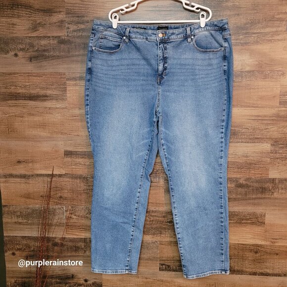 Talbots Jeans 22 W Straight High Rise Tummy Control Medium Light Wash Stretch - Picture 1 of 11